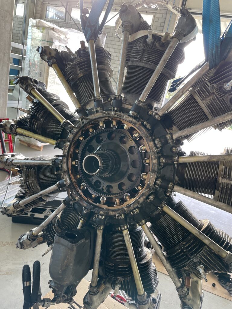 M462RF Sternmotor Tisch