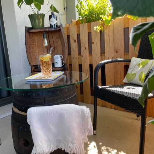 Weinfasstisch und Gestell