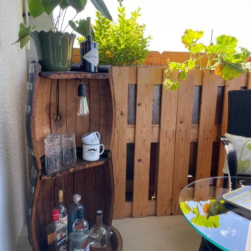 Weinfasstisch und Gestell